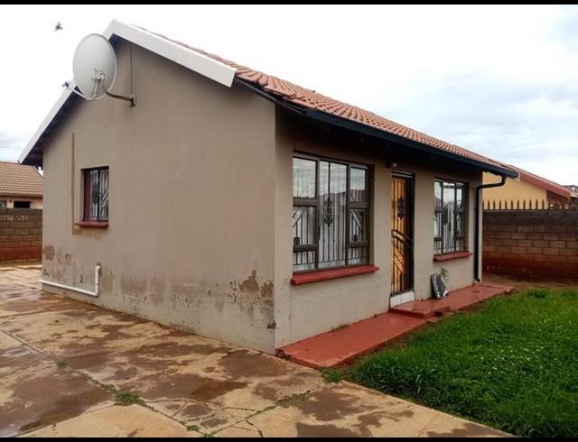 2 BEDROOM PROPERTY TO RENT IN DOBSONVILLE